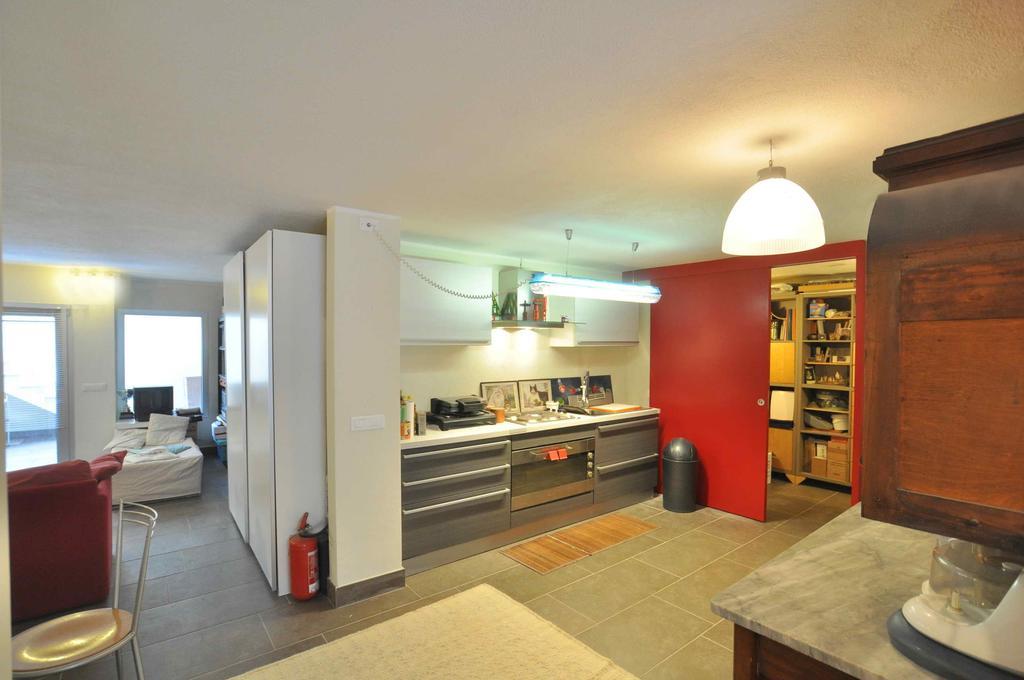 Art House Quartu - Margine Rosso