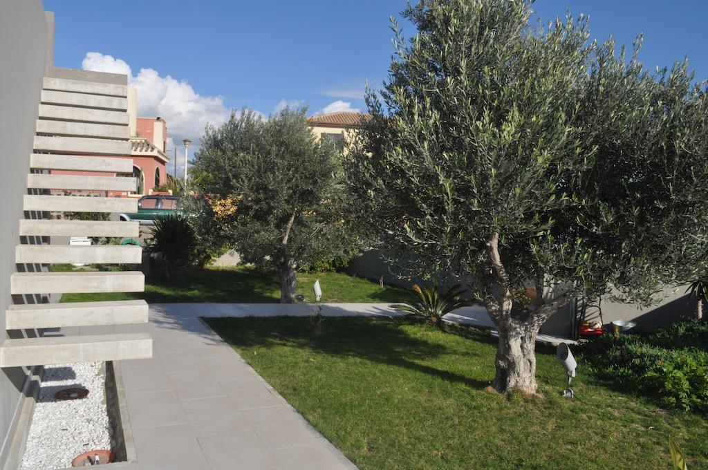 Bed & Breakfast Art House Quartu - Margine Rosso 3*