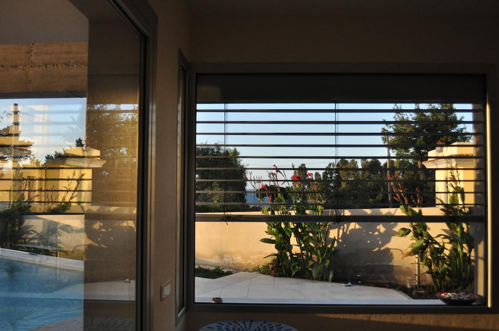 Art House Quartu - Margine Rosso Quartu SantʼElena